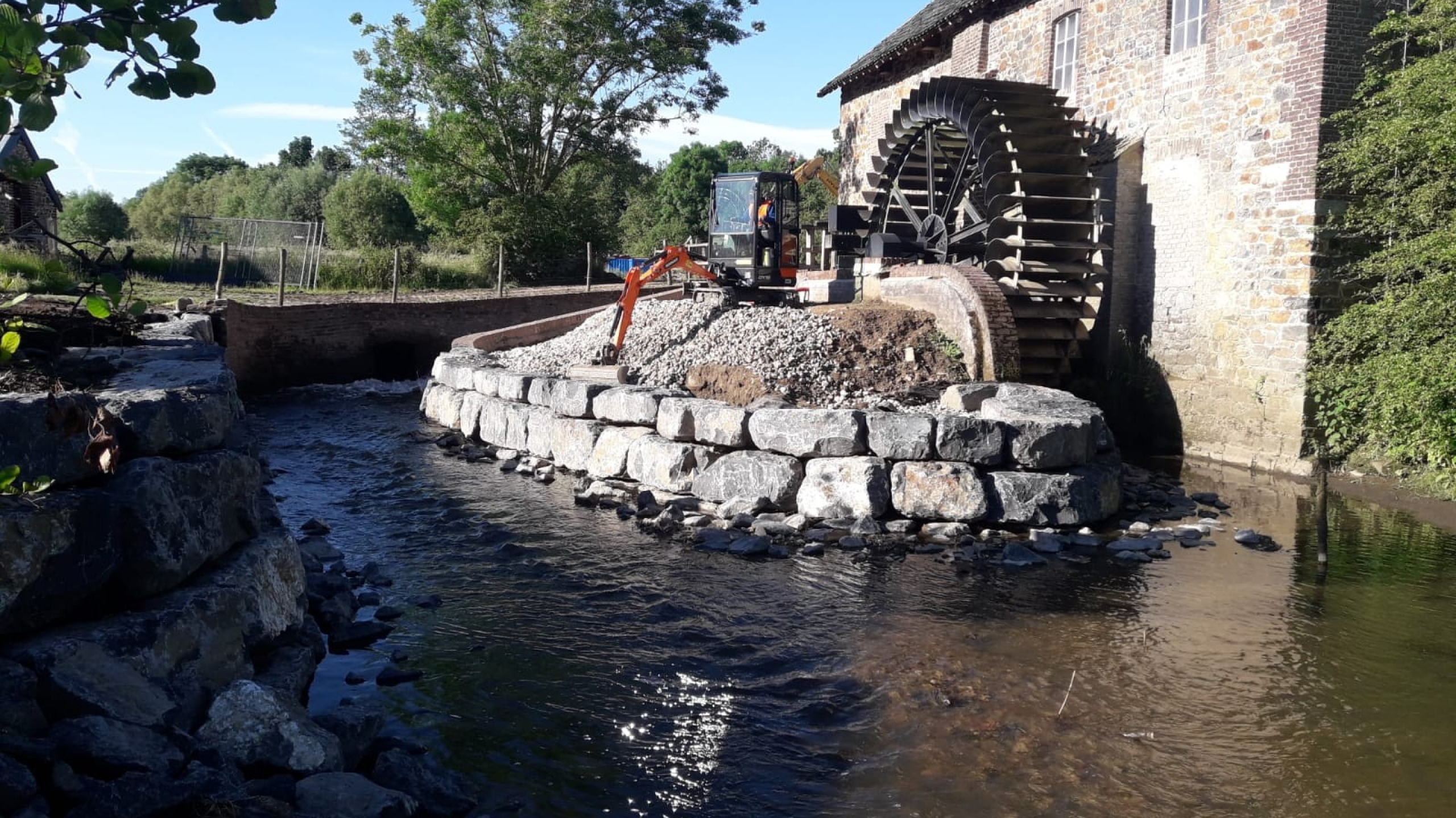 Werkzaamheden door Ploegam bij Volmolen in Epen