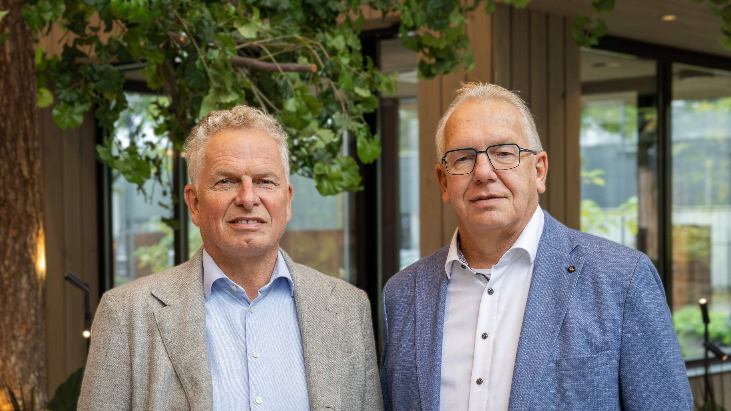 Chris (links) en Gijs (rechts) Ploegmakers, oprichters van familiebedrijf Ploegam